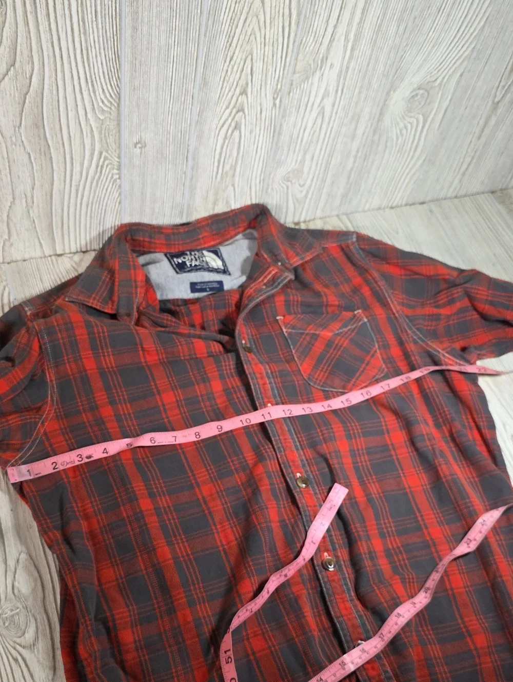 The North Face Red and Grey Plaid Flannel Button Up Shirt Mens Size Large